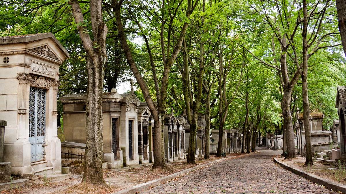 Mormantul lui George Enescu din Paris este uitat