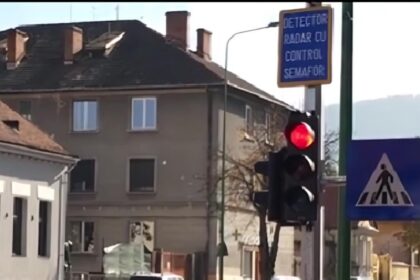 Primul oras din Romania cu semafoare pentru vitezomani