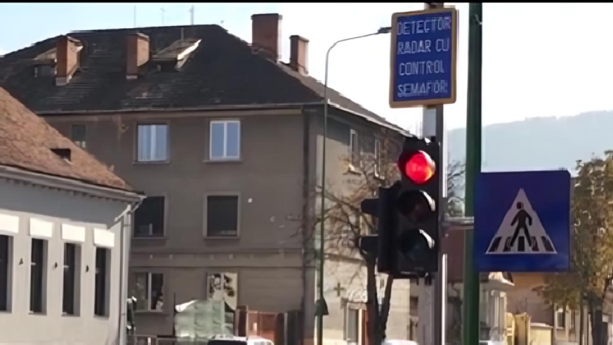 Primul oras din Romania cu semafoare pentru vitezomani