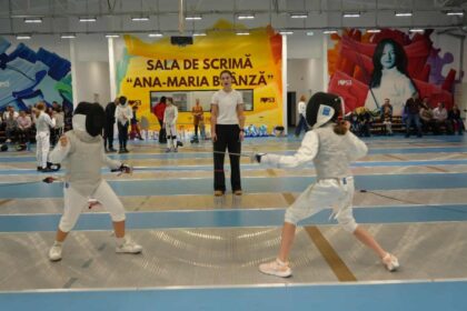O sala de scrima dupa 40 de ani
