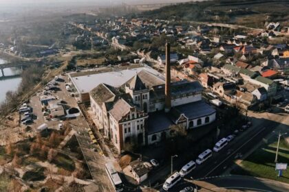 Fosta fabrica de bere din Cluj de doua secole de vanzare