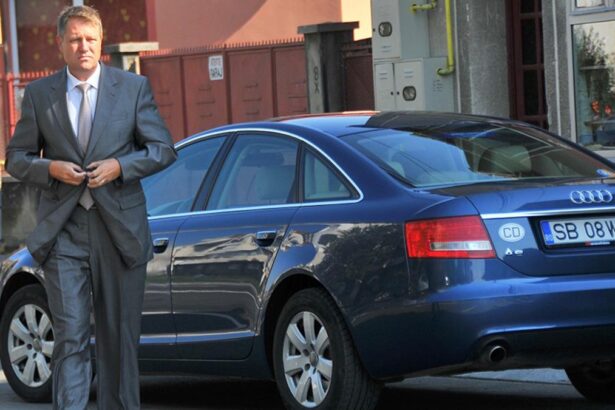 Cat a fost vanduta la licitatie masina de protocol a lui Klaus Iohannis Suma este de 10 ori mai mare