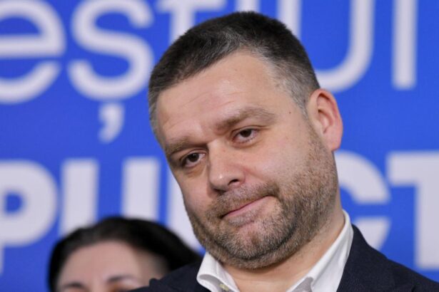 Ciucu Primarii din imprejurimile Capitalei ofera transport gratuit pe banii Bucurestiului La STB din 10000