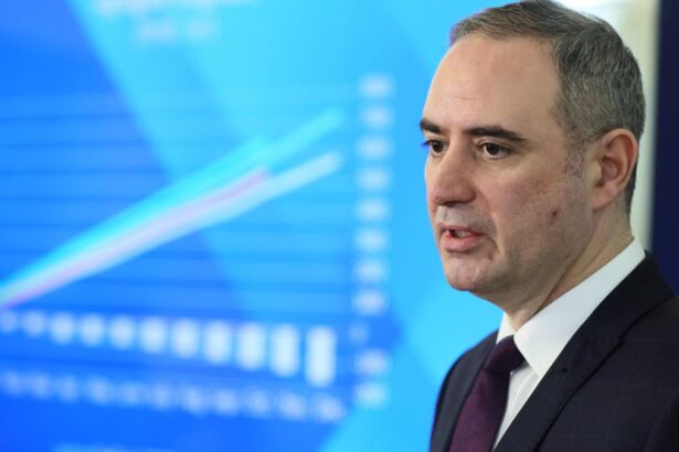 nazare anunta efectele pachetului de relansare economica vor fi generate mai multe locuri de munca