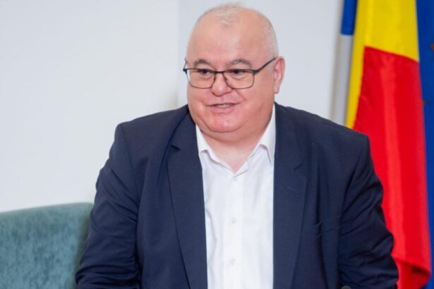 psiholog din comisia antiabuzuri catre o clienta esti o nenorocita rau colegiul