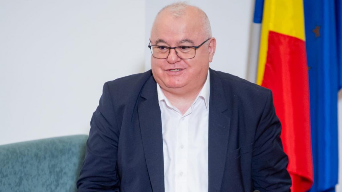 psiholog din comisia antiabuzuri catre o clienta esti o nenorocita rau colegiul