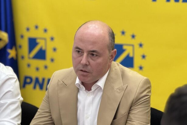 Alexandru Muraru critica PSD A incercat sa rasturne Guvernul prin blocarea bugetului si a primit o lectie