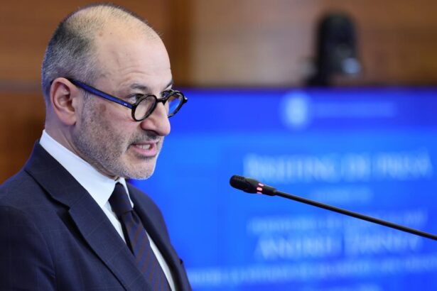 Andrei Tsarnea Organizam un zbor cu 189 de locuri din Riad pentru romanii din Qatar