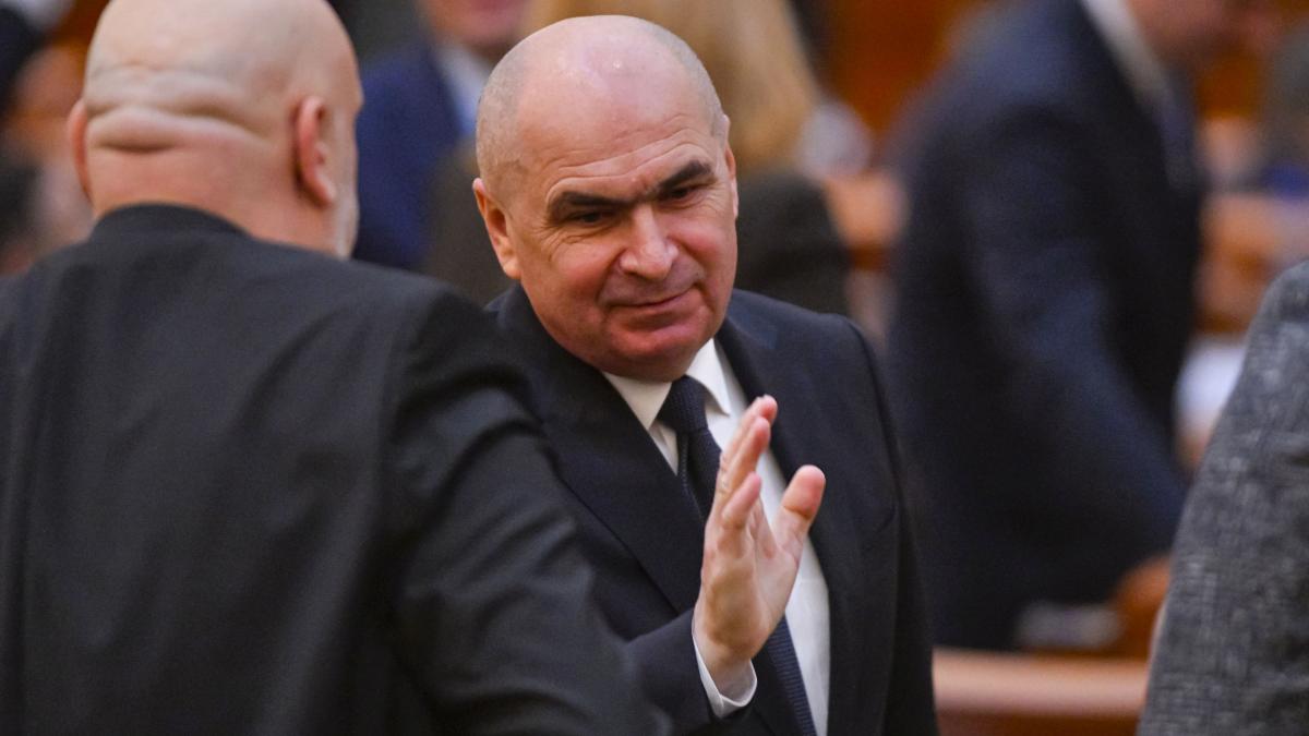 Bolojan a declarat ca incepand cu 2027 va elimina impozitul pe cifra de afaceri Pentru a sustine companiile