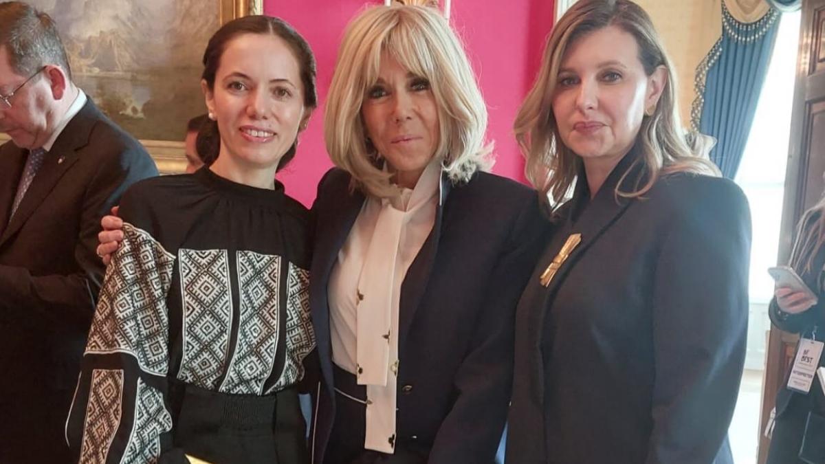 Cine este designerul care a imbracat o pe Mirabela Grdinaru la summitul Melaniei Trump