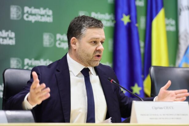 Ciucu anunta concesionarea cladirilor abandonate din centrul Capitalei In ce zone va fi interzis