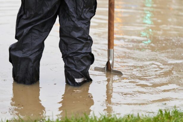 Cod galben de inundatii pe rauri in 16 judete valabil pana luni la ora pranzului
