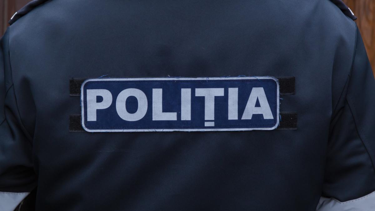 Dosare de cetatenie romana obtinute ilegal un angajat al consulatului din cahul a fost arestat