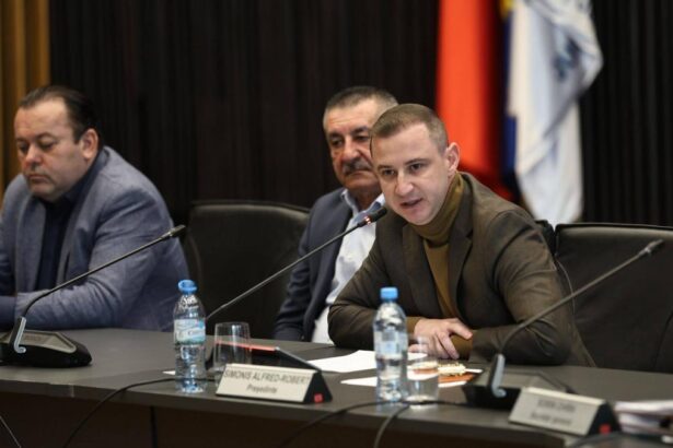 Doua comune din Timis se vor uni Consiliul Judetean ofera sprijin financiar Simionis