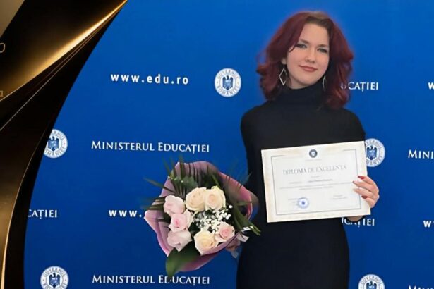 Elev romnc cu media 10 acceptat la Tufts dup programe la Harvard Denissa Lbunt n campania 100