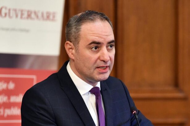 Ministrul Finantelor Alexandru Nazare a suferit un accident rutier in Bucuresti