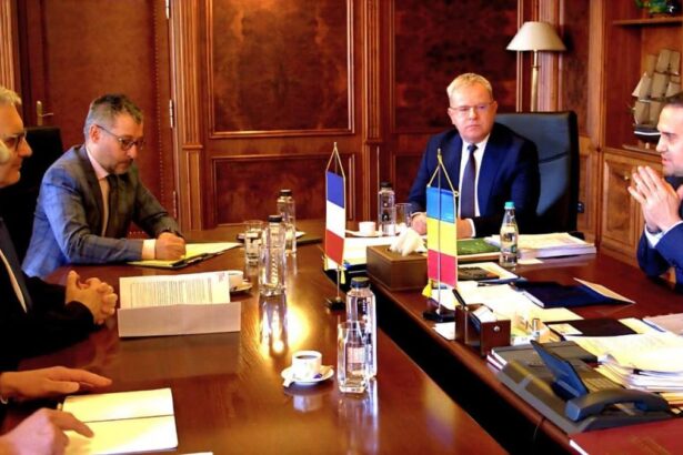 Ministrul Transporturilor intalniri cu ambasadorul Frantei privind investitiile legate de pozitia