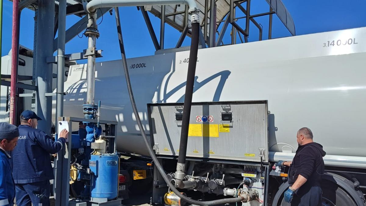 Nereguli la depozitele de petrol din judetele Bacau Alba si Prahova Garda de Mediu Exista riscuri