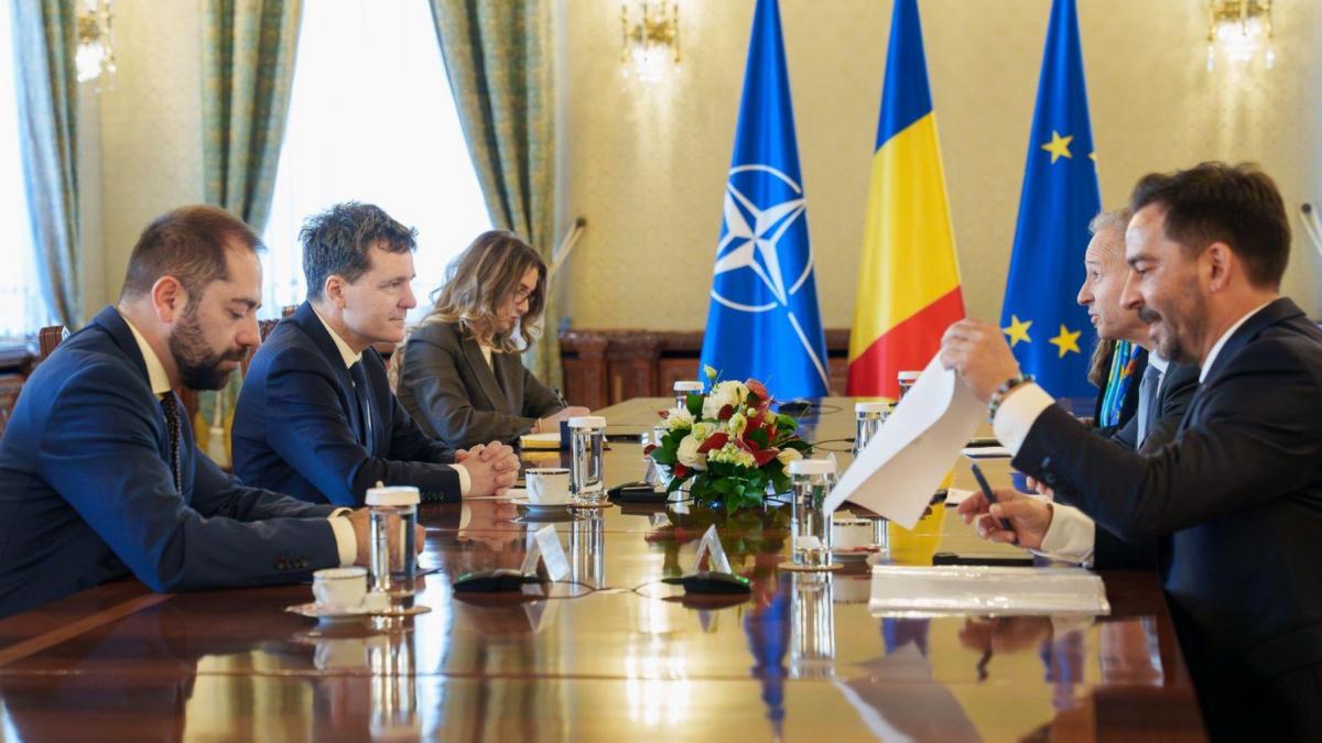 Nicisor Dan s a intalnit cu conducerea OMV Petrom Am discutat si despre preturile combustibililor