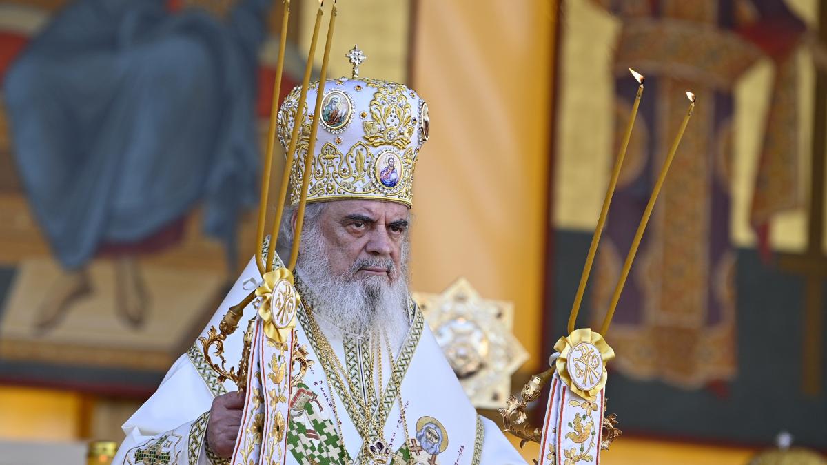 Patriarhul Daniel cere donatii de la credinciosi pentru pictarea Catedralei Nationale O dovada de respect
