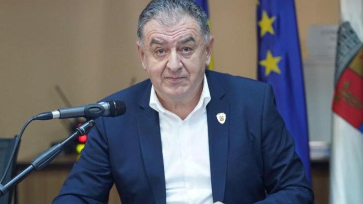 Primarul social democrat din Pitesti aduce critici parlamentarilor PSD din Arges Nu ofera ajutor