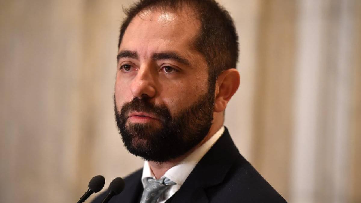 Radu Burnete Acesta este un scenariu extrem in care nu ne vom mai permite sa alimentam la pompa Nu cred