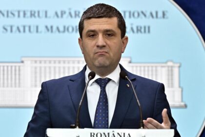 Radu Miruta Trei avioane ale SUA au fost aduse in Romania Ne am interesat daca se va aduce armament cu