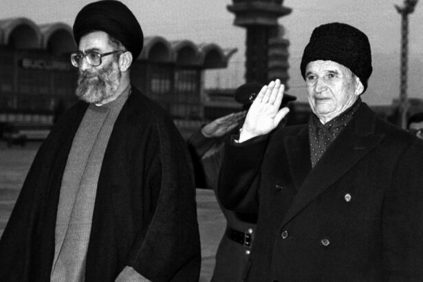 Secretele ultimei vizite a lui Nicolae Ceausescu in Iran Se spunea ca a adus cu el gramezi de