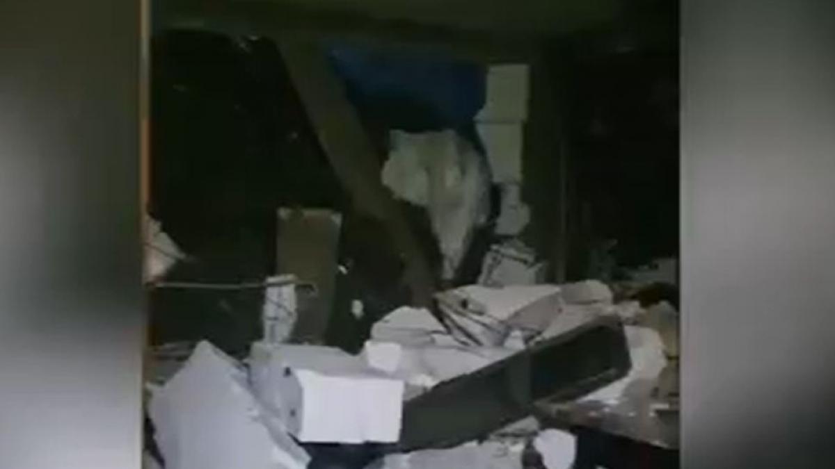 Situatie de urgenta in Slatina Mai multe case au fost distruse de o alunecare de teren 25 de persoane au