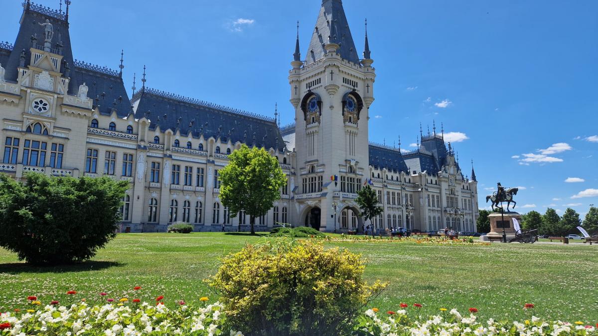 Tronul ultimilor conducatori ai Moldovei expus la Palatul Culturii din Iasi Este un simbol fundamental