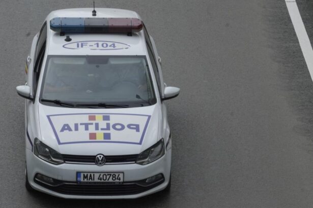 Un sofer cu permisul suspendat a fost oprit mergand cu 204 km h pe o autostrada din Romania Ce a urmat