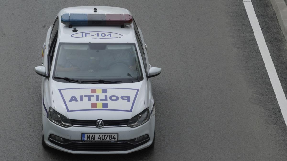 Un sofer cu permisul suspendat a fost oprit mergand cu 204 km h pe o autostrada din Romania Ce a urmat