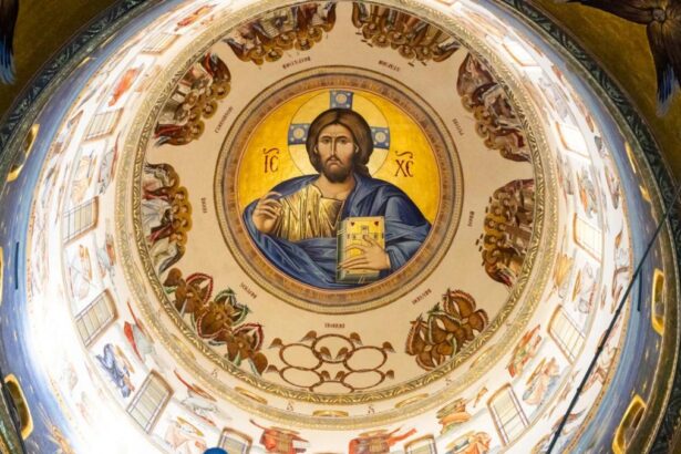 n aprilie 2026 sunt sase sarbatori cu cruce rosie Calendar ortodox detaliat