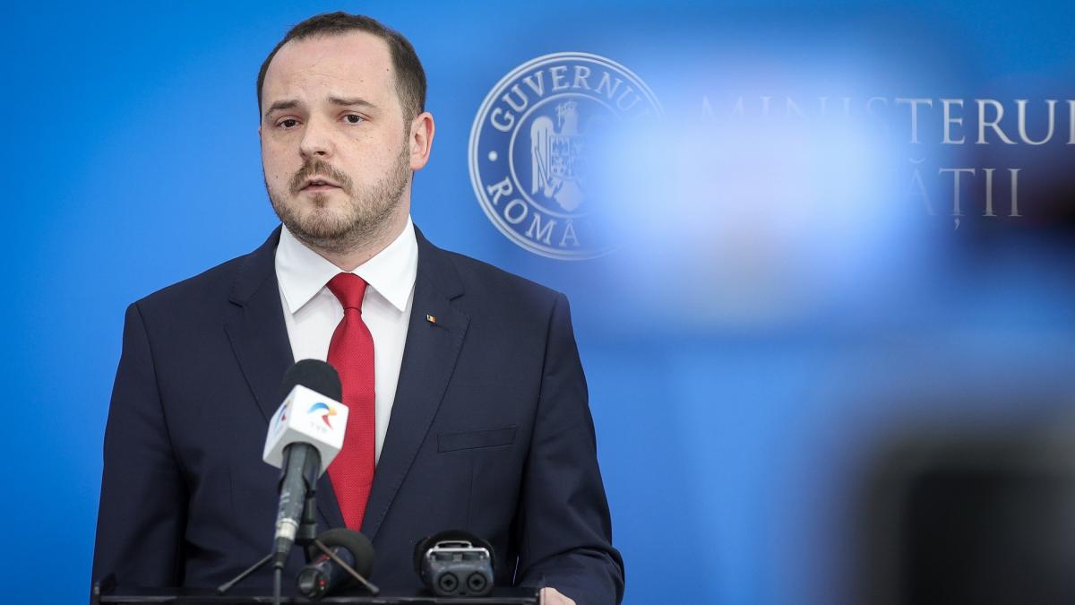 rogobete cere masuri imediate pentru scaderea pretului carburanilor in caz contrar in doua luni cer rectificare