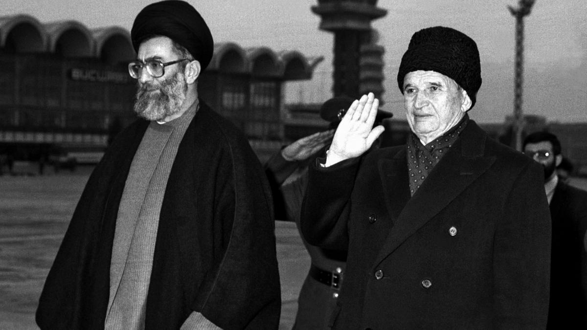 secretele ultimei vizite a lui nicolae ceausescu in iran se spune ca a adus cu sine teancuri de