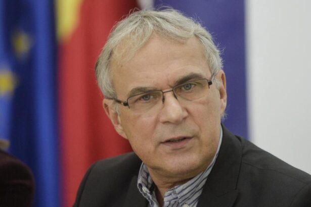 A fost ales noul presedinte al Academiei Romane Cine este Marius Andruh