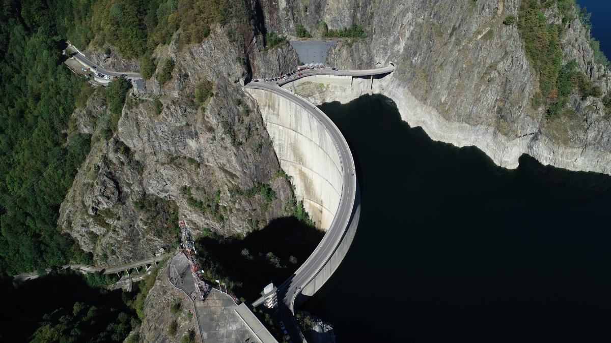 A inceput umplerea lacului Vidraru Hidroelectrica Se realizeaza intr o maniera controlata si etapizata