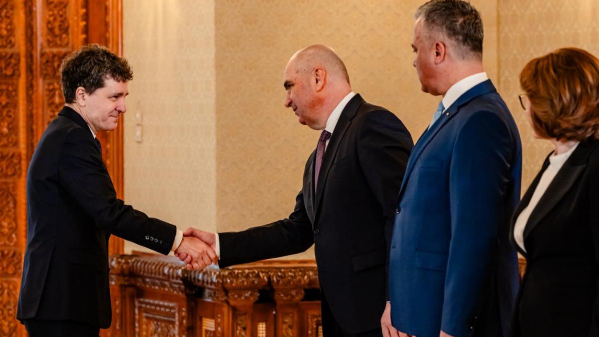 Bolojan il avertizeaza pe Nicusor Dan Nimeni nu poate asigura ca PSD nu va apela si la alte