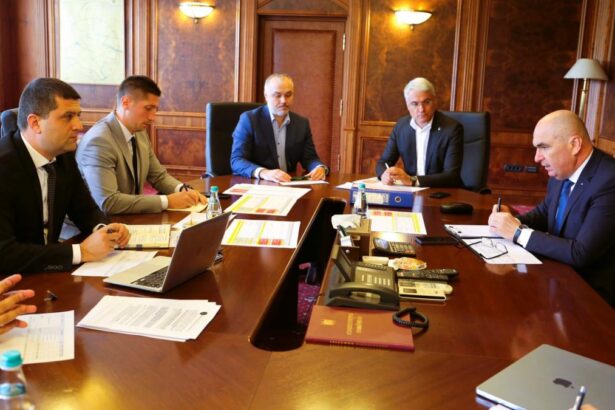 Bolojan la discutii cu Umbrarescu si ministii Miruta si Pislaru avem nevoie de bani ca de oxigen
