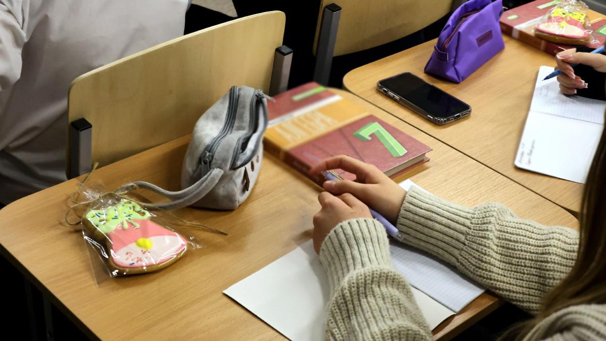 Cand se termina vacanta de primavara in 2026 Elevii revin la scoala in mijlocul saptamanii