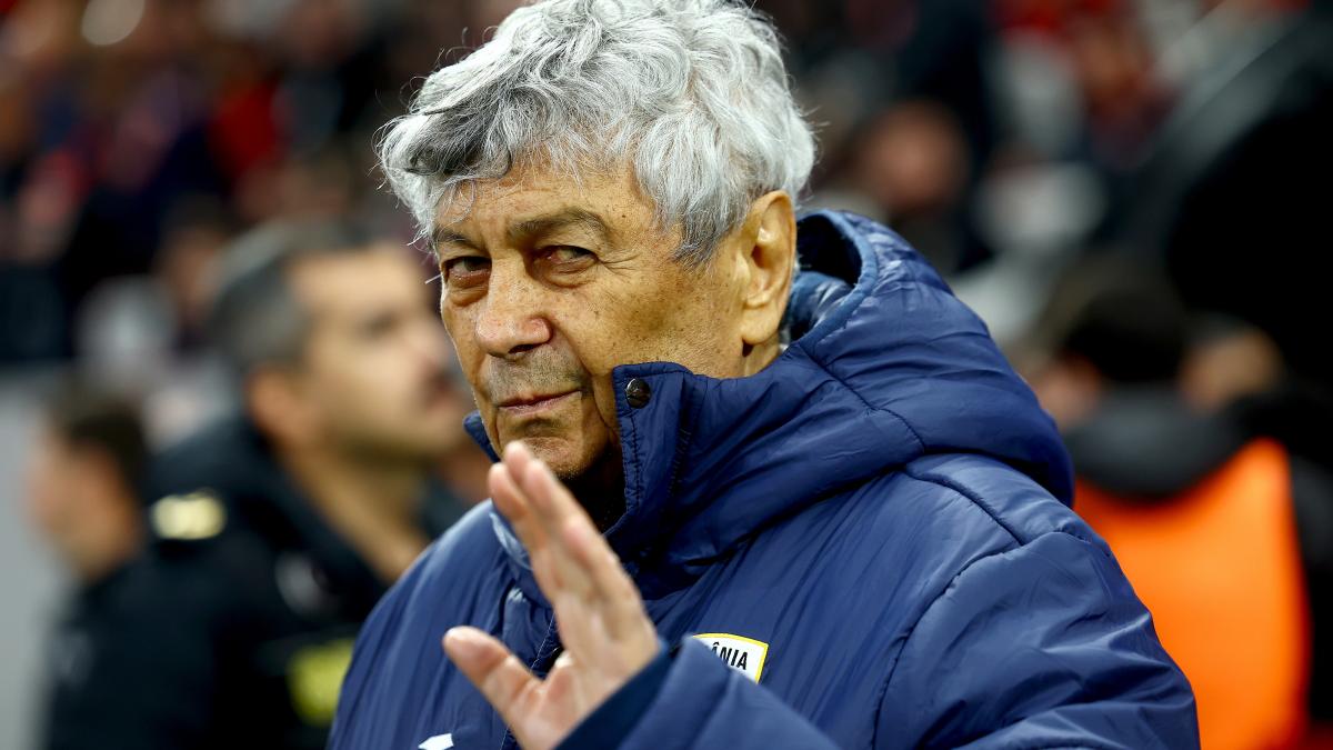 Cele mai noi informatii despre Mircea Lucescu Ministrul Sanatoatii anunta ca se afla in stare critica la ATI