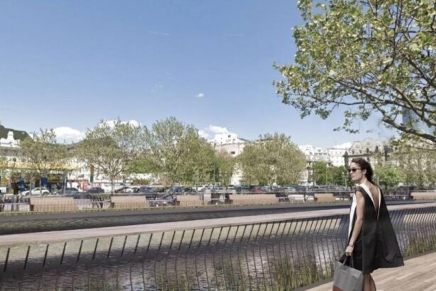 Ciucu a semn at avizele pentru modernizarea zonei Unirii Izvor din Bucuresti Dupa ce vom finaliza