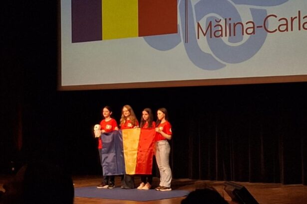 Elevele din Romania au obtinut locul I in Europa la Olimpiada de Matematica pentru fete Au participat 247 de