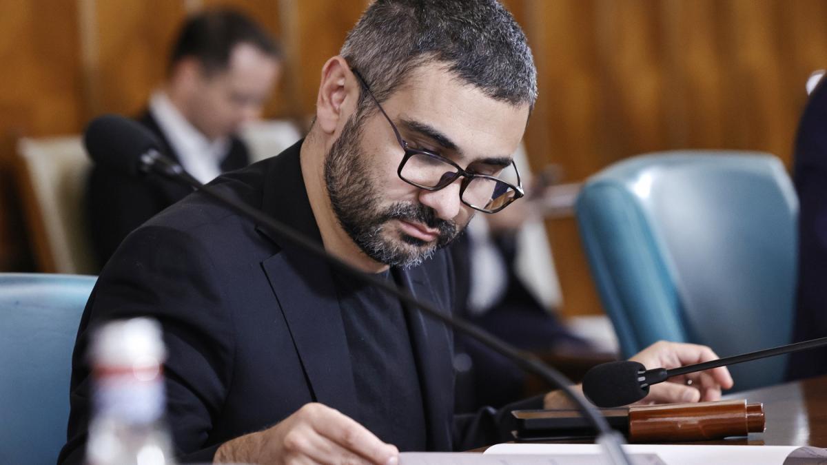 Florin Manole dupa ce 50000 de romani au ramas fara loc de munca in ultimul an este evident