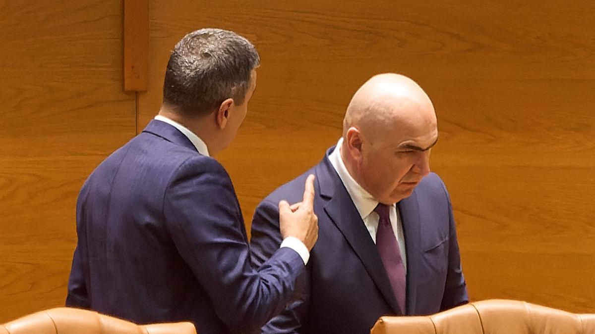 Incepe asaltul final asupra lui Bolojan Grindeanu anunta o resetare urgenta PACE si AUR se pregatesc