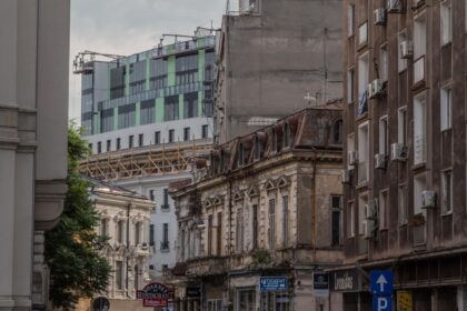 Lovitura pentru romanii care au ramas fara locuinte din cauza comunistilor Statul planueste sa le acorde despagubiri de