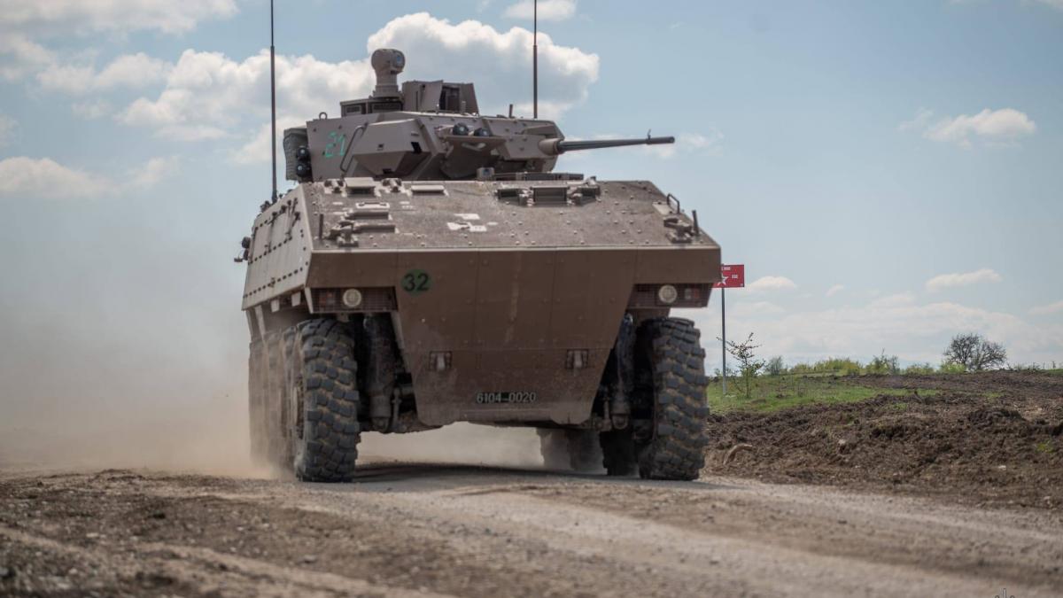 Miruta dezvaluie contractele din SAFE blindate elicotere si radare de ultima generatie