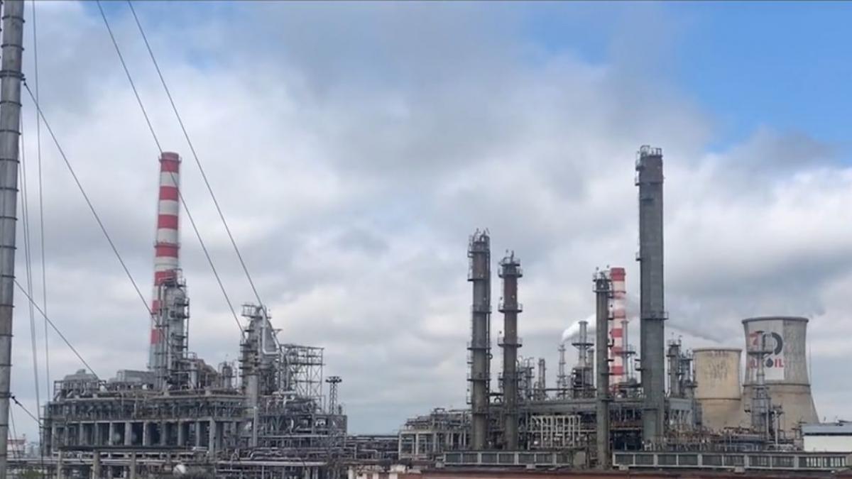 Nicusan Dan despre redeschiderea raffinarei Petrotel este o chestiune de cateva saptamani exista aspecte