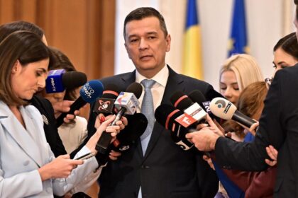 PSD anunta ca a obtinut voturile necesare pentru demiterea premierului Ilie Bolojan