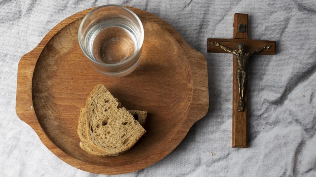 Pana la ce ora se finalizeaza postul negru in Vinerea Mare Momentul esenatial din viata